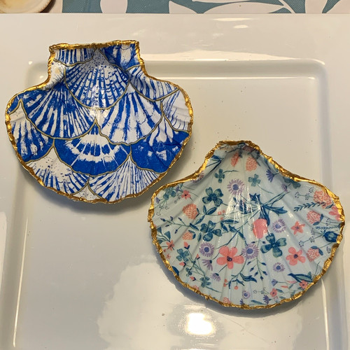 Ceramic shell trinket - 2x,