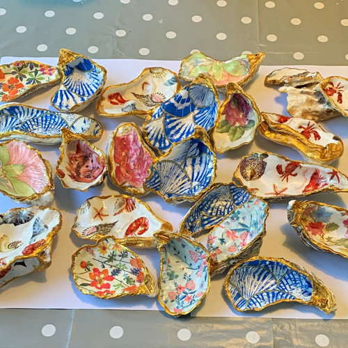 Decorative oyster shells - decorative,